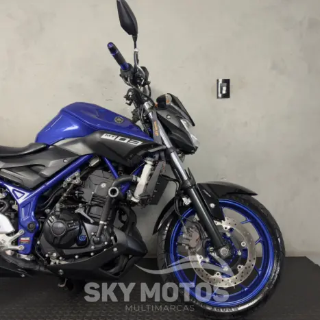 YAMAHA MT-03 300 ABS, Foto 4