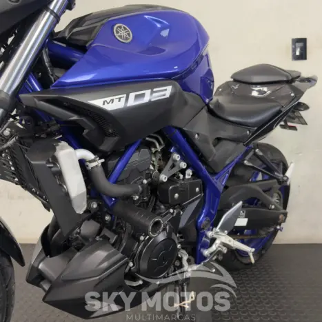 YAMAHA MT-03 300 ABS, Foto 13