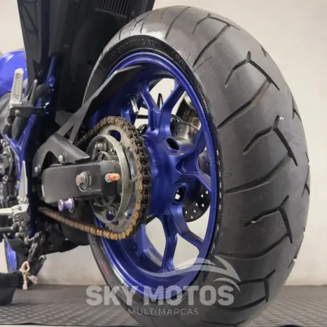 YAMAHA MT-03 300 ABS, Foto 19