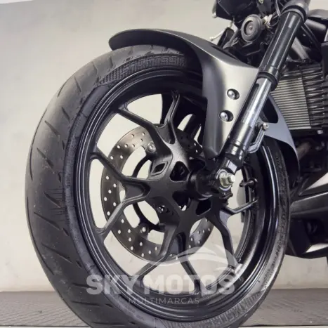 YAMAHA MT-03 300 ABS, Foto 17