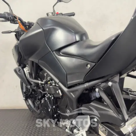YAMAHA MT-03 300 ABS, Foto 20