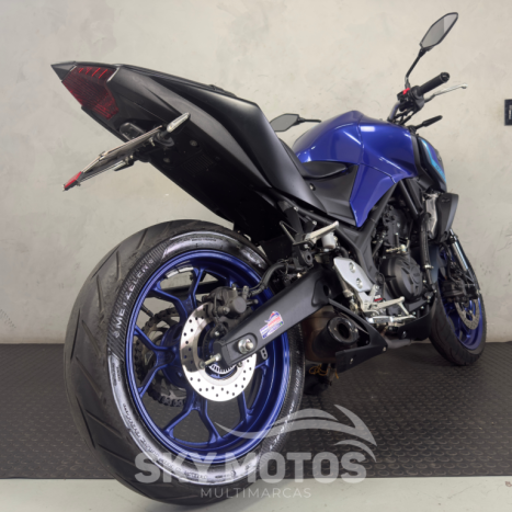 YAMAHA MT-03 300 ABS, Foto 12