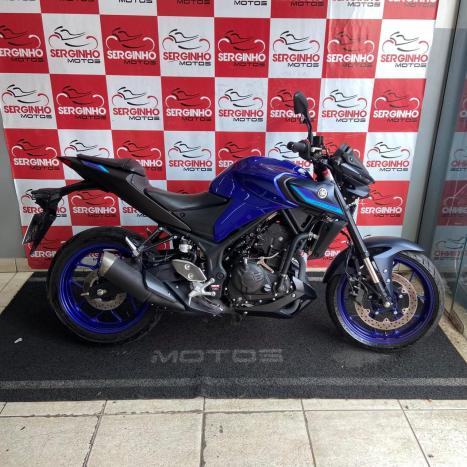YAMAHA MT-03 300 ABS, Foto 1