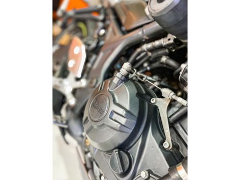 YAMAHA MT-03 300 ABS, Foto 7