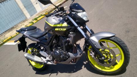 YAMAHA MT-03 300 ABS, Foto 9