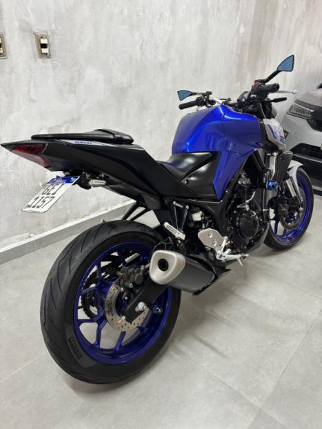 YAMAHA MT-03 300 ABS, Foto 5