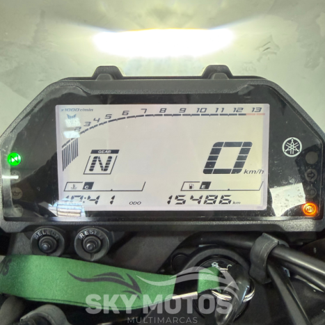 YAMAHA MT-03 300 ABS, Foto 11