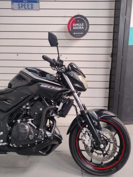 YAMAHA MT-03 300 ABS, Foto 9