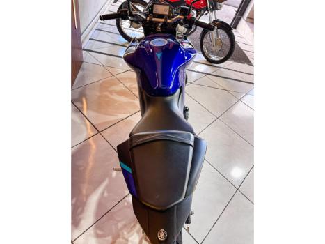 YAMAHA MT-03 300 ABS, Foto 10