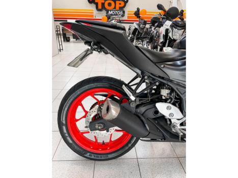 YAMAHA MT-03 300 ABS, Foto 8