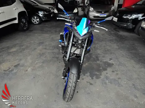 YAMAHA MT-03 300 ABS, Foto 7