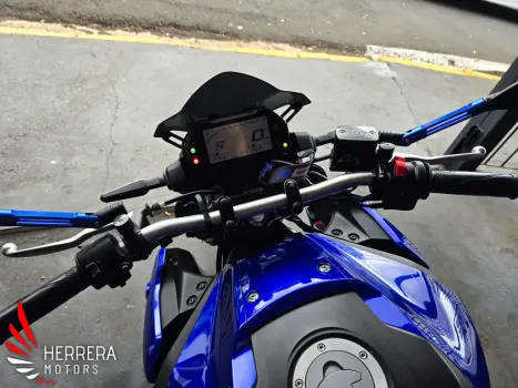 YAMAHA MT-03 300 ABS, Foto 8