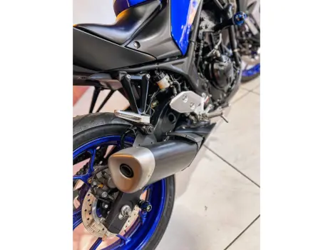 YAMAHA MT-03 300 ABS, Foto 9