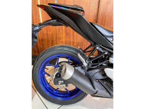 YAMAHA MT-03 300 ABS, Foto 10