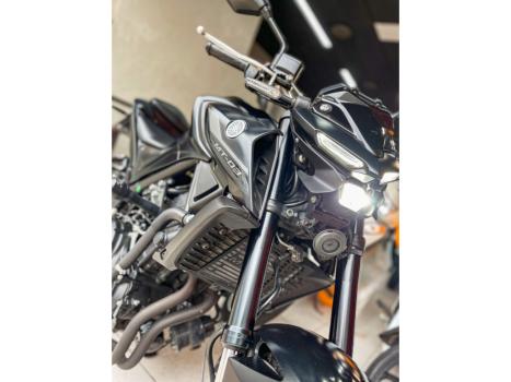 YAMAHA MT-03 300 ABS, Foto 6
