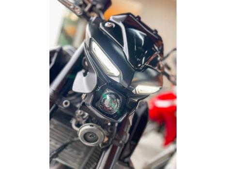 YAMAHA MT-03 300 ABS, Foto 8