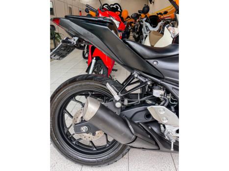 YAMAHA MT-03 300 ABS, Foto 10