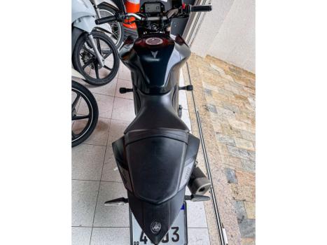 YAMAHA MT-03 300 ABS, Foto 11