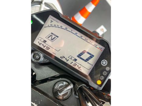 YAMAHA MT-03 300 ABS, Foto 12