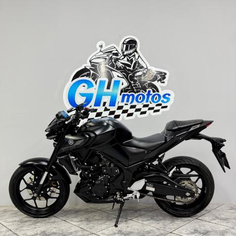 YAMAHA MT-03 300 ABS, Foto 8