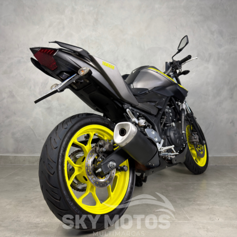 YAMAHA MT-03 300 ABS, Foto 7
