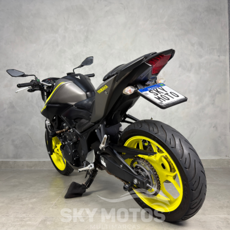 YAMAHA MT-03 300 ABS, Foto 19