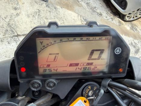 YAMAHA MT-03 300 ABS, Foto 7