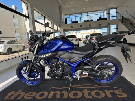 YAMAHA MT-03 300 ABS, Foto 3