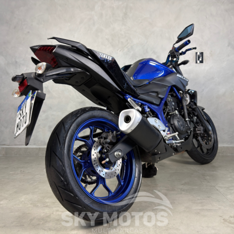 YAMAHA MT-03 300 ABS, Foto 7