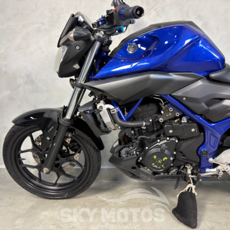 YAMAHA MT-03 300 ABS, Foto 12