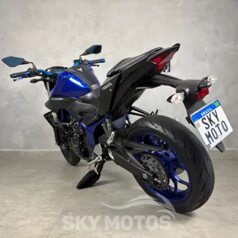 YAMAHA MT-03 300 ABS, Foto 17