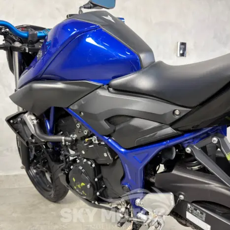 YAMAHA MT-03 300 ABS, Foto 18