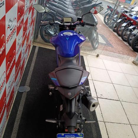 YAMAHA MT-03 300 ABS, Foto 7