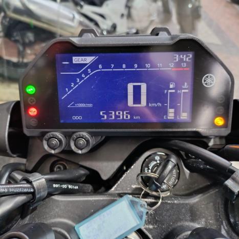 YAMAHA MT-03 300 ABS, Foto 5