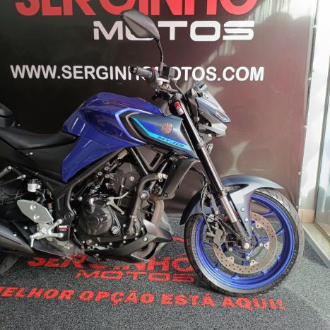 YAMAHA MT-03 300 ABS, Foto 3