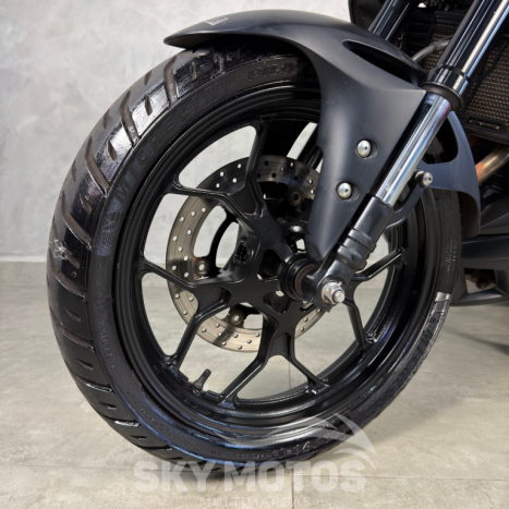 YAMAHA MT-03 300 ABS, Foto 16