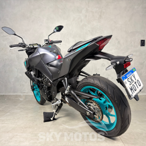 YAMAHA MT-03 300 ABS, Foto 17