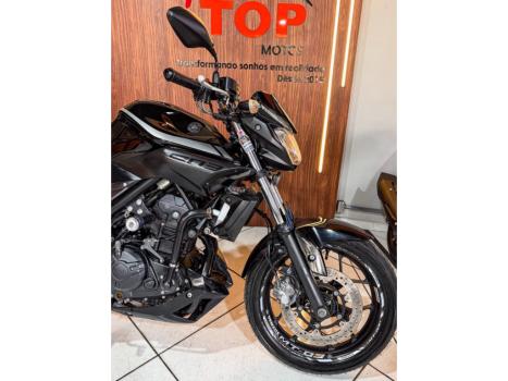 YAMAHA MT-03 300 ABS, Foto 2