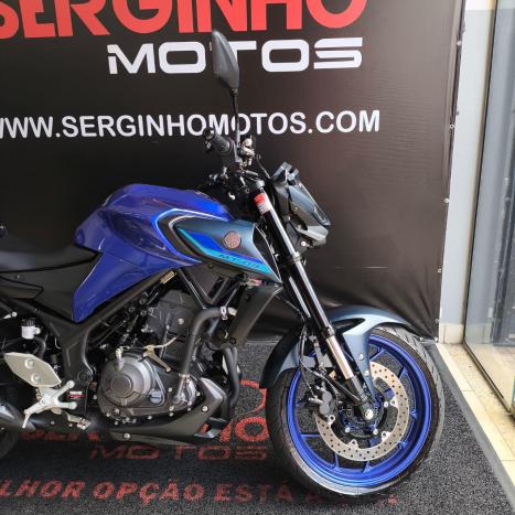 YAMAHA MT-03 300 ABS, Foto 3