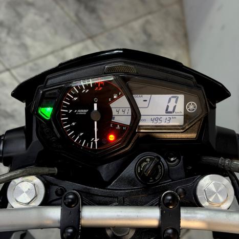 YAMAHA MT-03 300 ABS, Foto 5