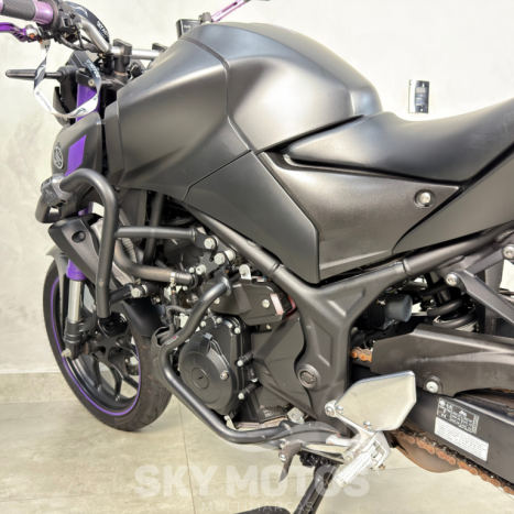 YAMAHA MT-03 300 ABS, Foto 17