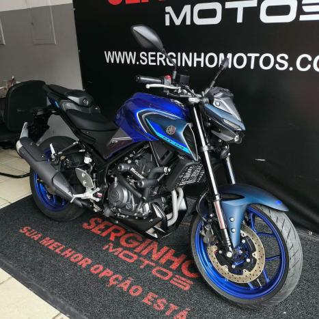 YAMAHA MT-03 300 ABS, Foto 3