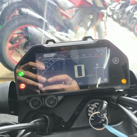 YAMAHA MT-03 300 ABS, Foto 5
