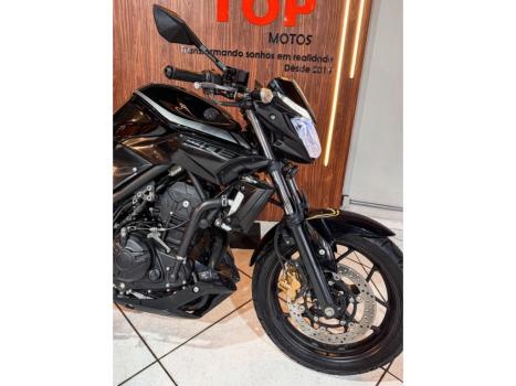 YAMAHA MT-03 300 ABS, Foto 2