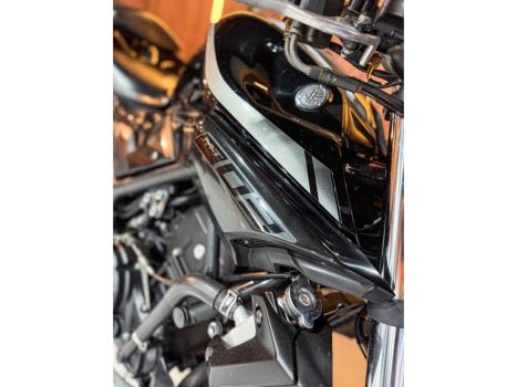 YAMAHA MT-03 300 ABS, Foto 8
