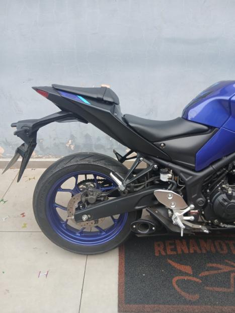 YAMAHA MT-03 300 ABS, Foto 6
