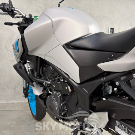 YAMAHA MT-03 300 ABS, Foto 18