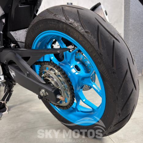 YAMAHA MT-03 300 ABS, Foto 19