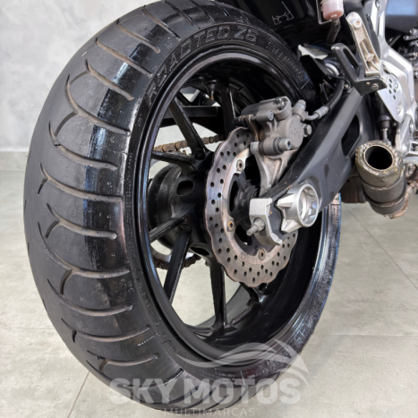 YAMAHA MT-07 700 , Foto 14
