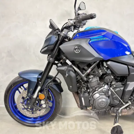 YAMAHA MT-07 700 , Foto 15